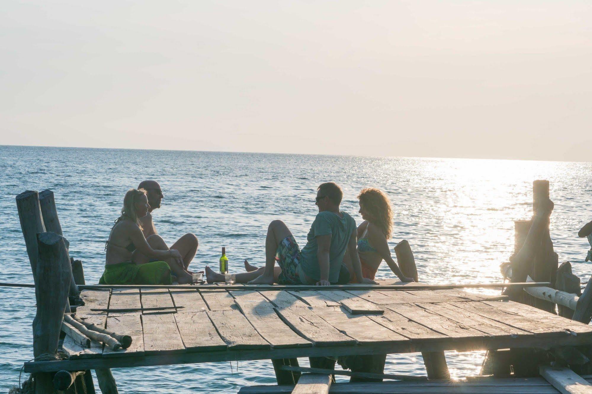 Royalretreat Resort Koh Rong Sanloem Zewnętrze zdjęcie